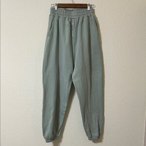 Daily Drills Drawstring Joggers Women’s M/L Sage Green